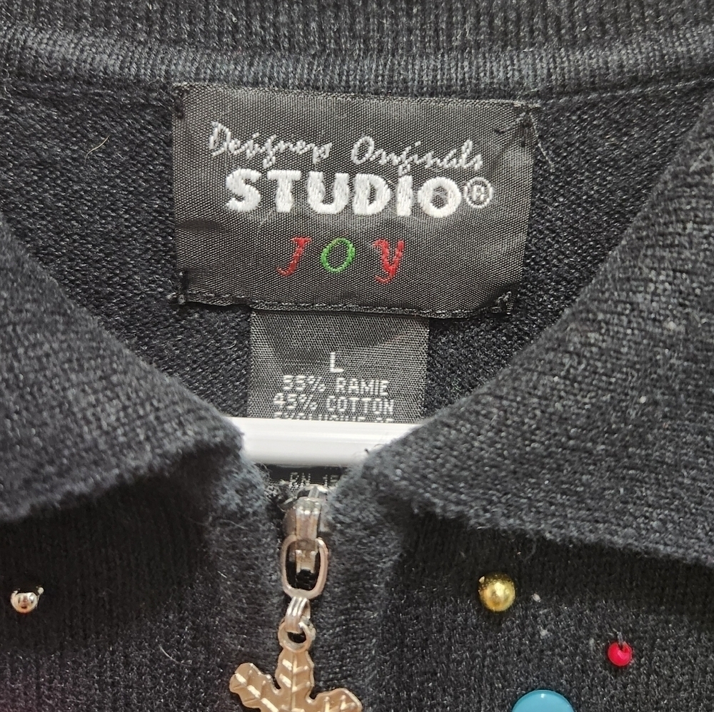 Vintage Christmas Zip-Up Vest Size L Black with Embellished Details Grandmacore - Picture 5 of 7